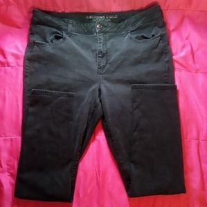 American Eagle High Rise Jennings